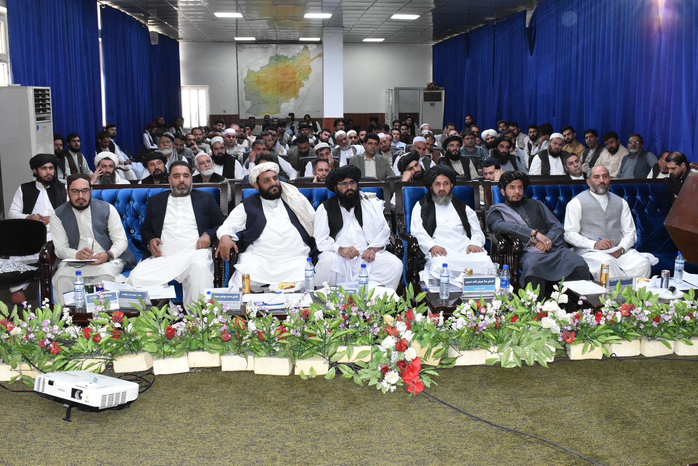 A joint meeting was held between the Afghanistan National Standards Authority, the private sector and other relevant ministries and departments.