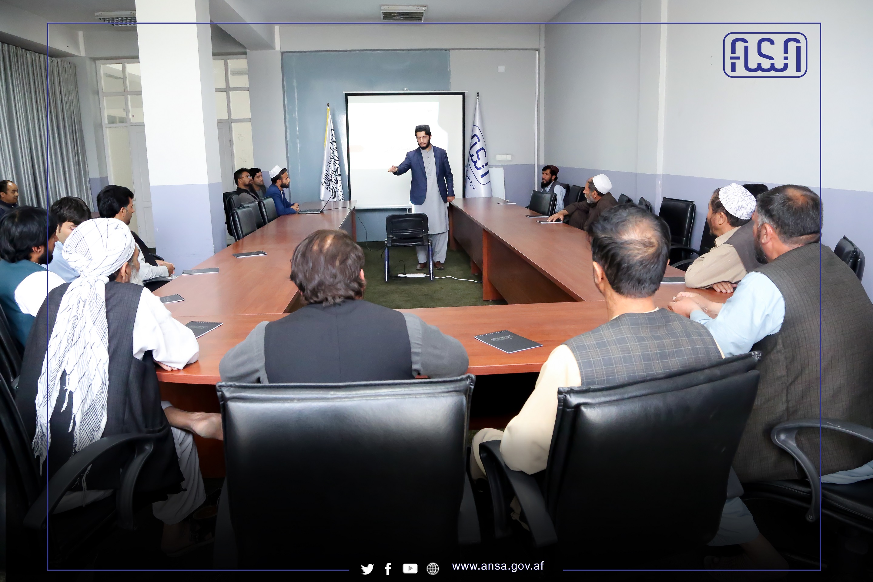 برنامه آموزشی در ارتباط طرز سلوک و انضباط کاری در اداره ملی ستندرد تدویر یافت.