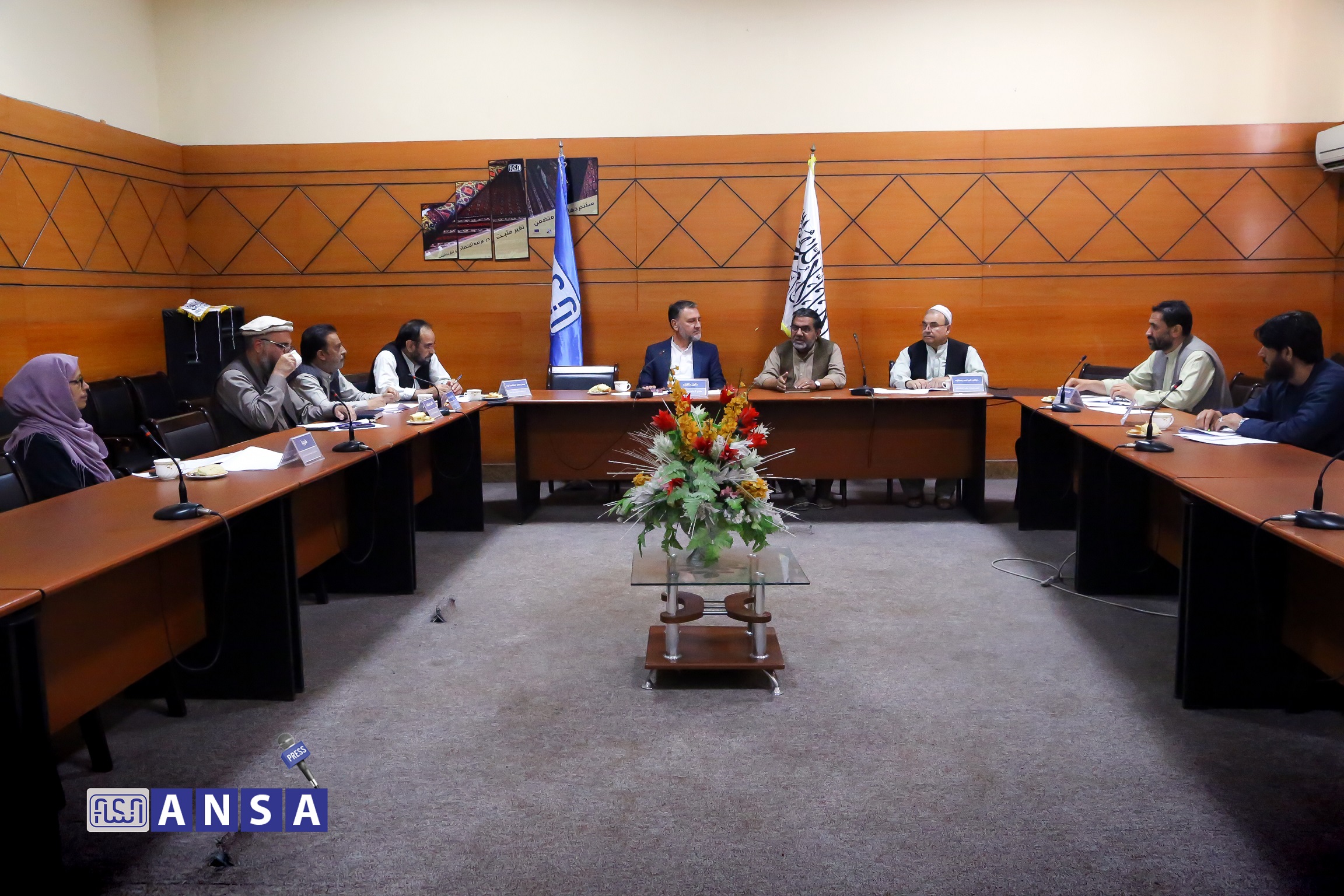 ستندرد گاز و آکسیجن طبی از سوی کمیته تخنیکی مواد دوائی و آرایشی TC4 اداره ملی ستندرد نهائی گردید.