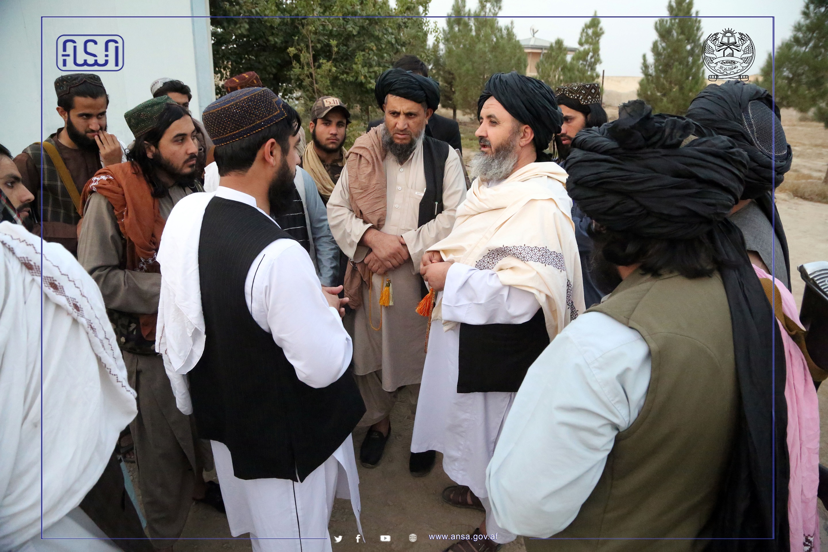 د سټنډرډ ملي ادارې مشرتابه او وسره مل پلاوي له اقینې او شیرخان بندر څخه لیدنه وکړه