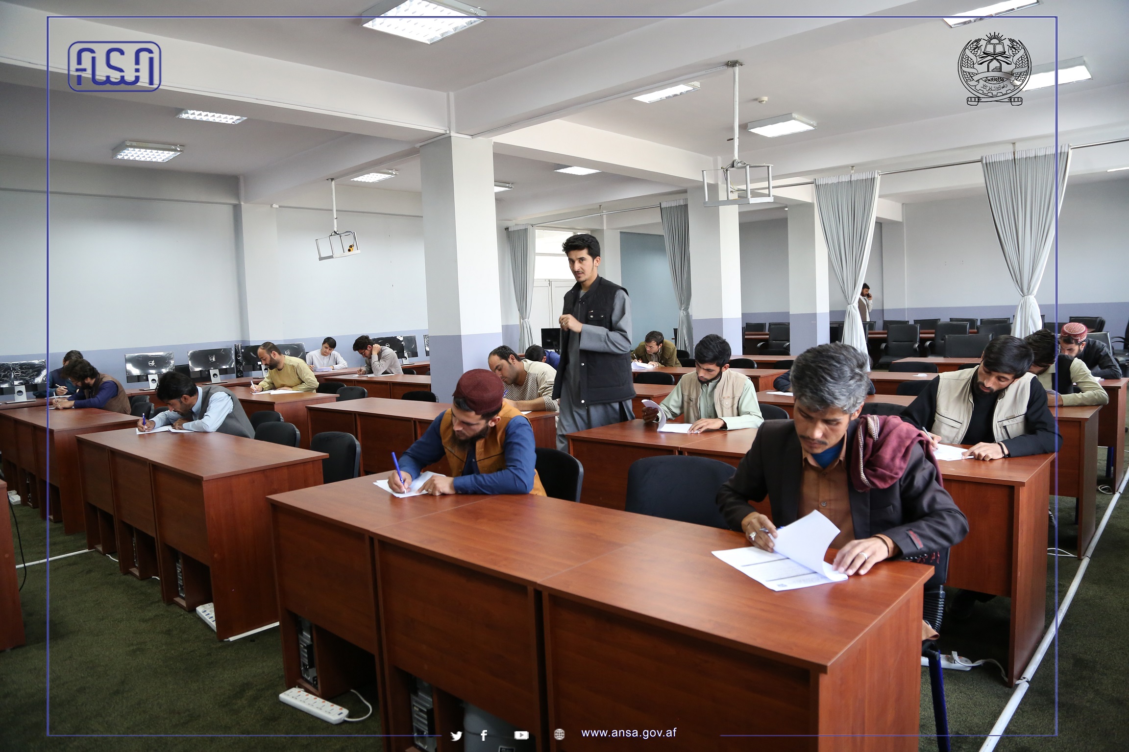امتحان دو بست چهارم در اداره ملی ستندرد اخذ گردید.