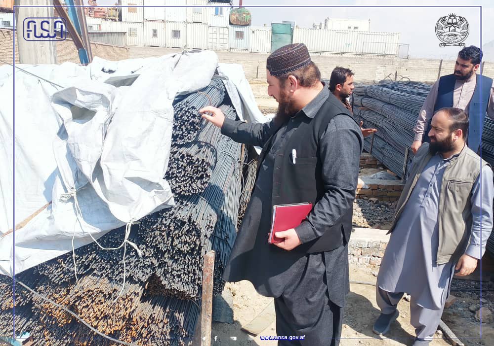 د سټنډرډ ملي  ادارې لخوا د کابل ښار په خیرخانې سیمه کې د سیخ ګول یو شمېر پلورنځي نظارت کړل