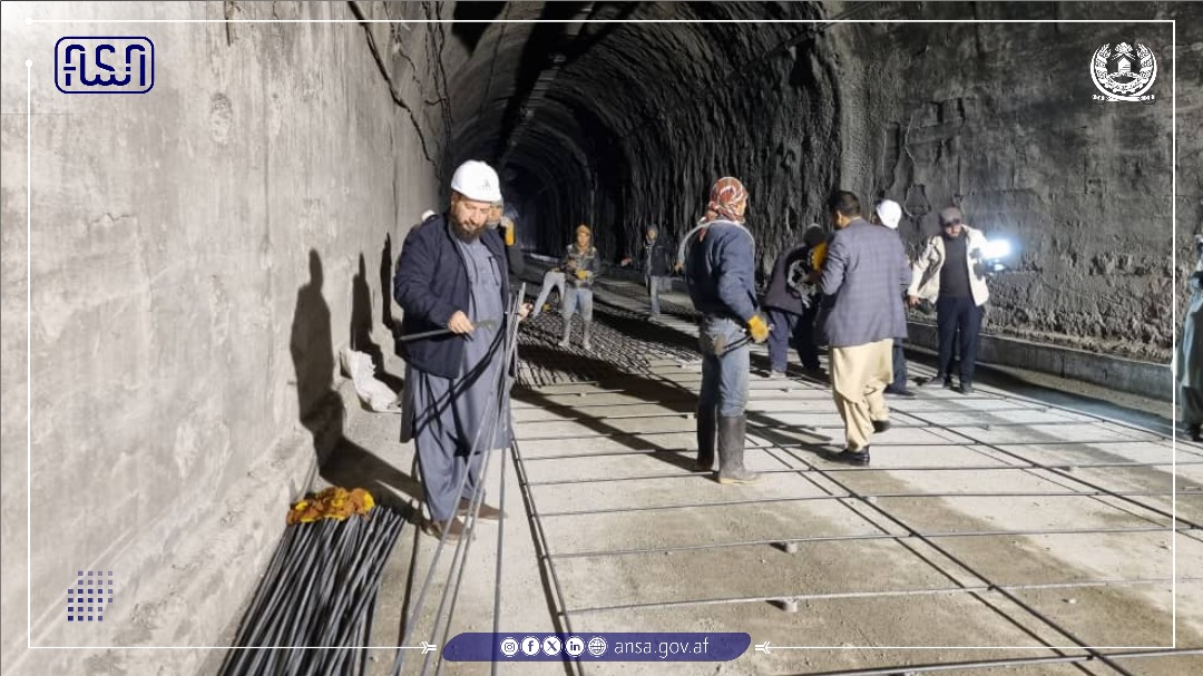 د سټنډرډ ملي ادارې مسلکي پلاوي د سالنګ تونل د جوړولو بهير څخه نظارت ترسره کړ